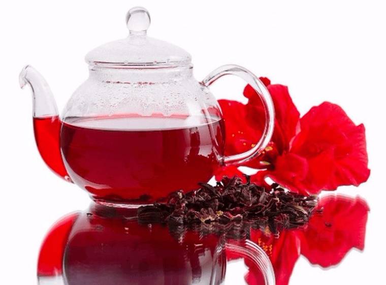 чай каркаде повышает или понижает давление