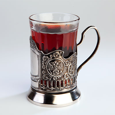 Чай в подстаканнике