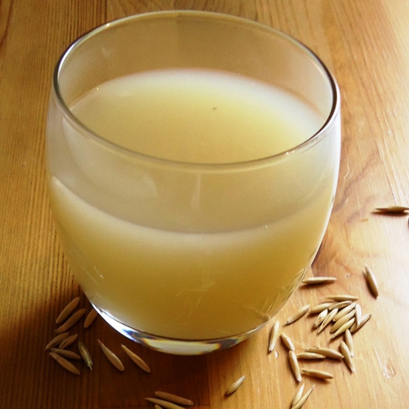 Готовый овсяный отвар