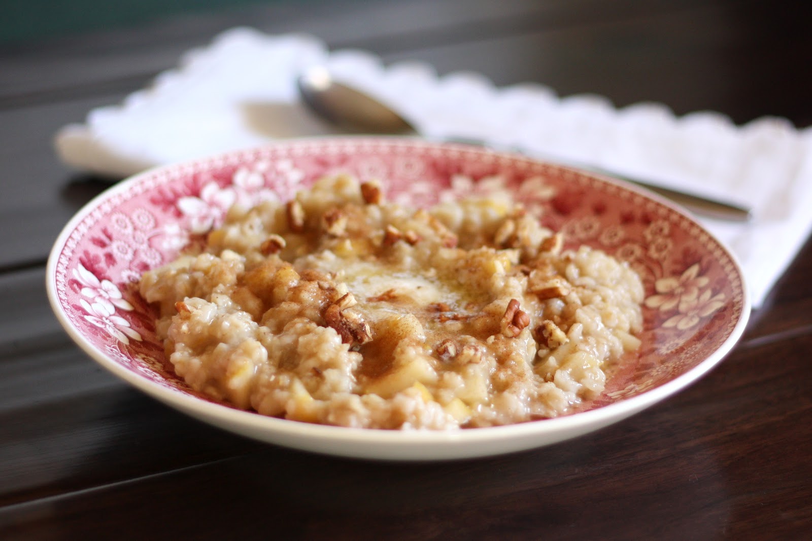 Каша с отрубями и ложка