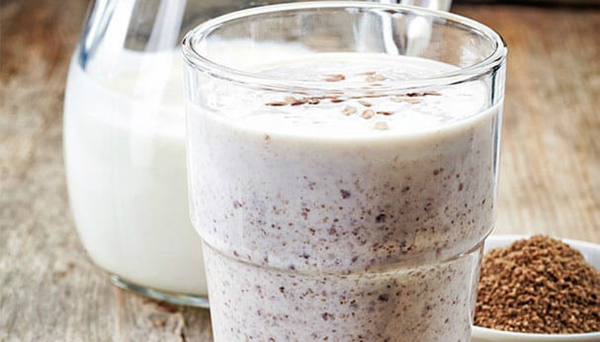 Кефир с льняной мукой