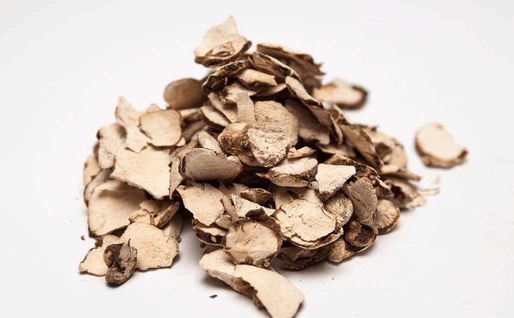 Высушенный корень диоскореи кавказской