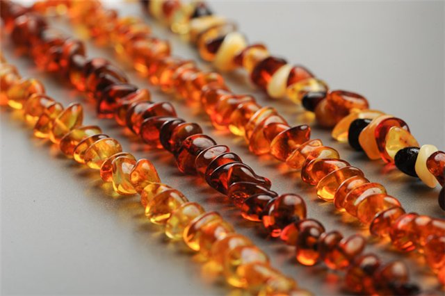 Ожерелье из янтаря