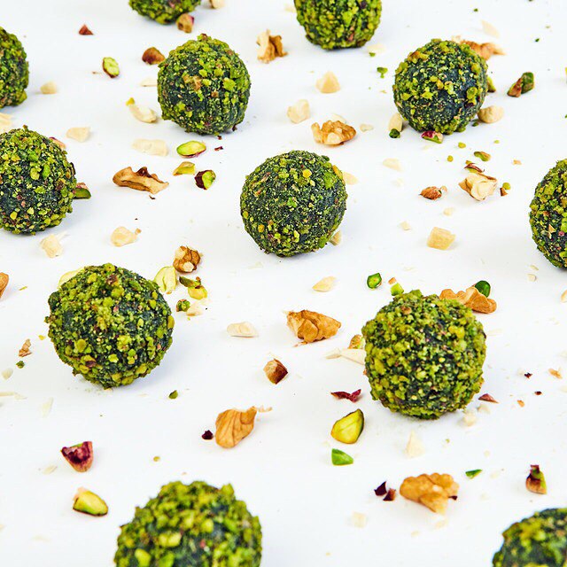 Домашние конфеты со спирулиной