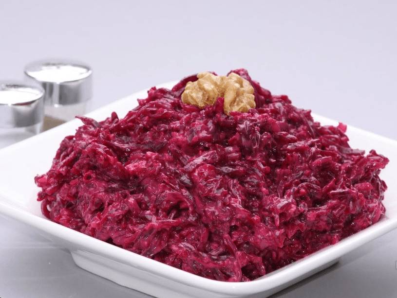 Салат с отварной свёклой