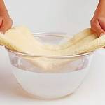 Смачивание повязки