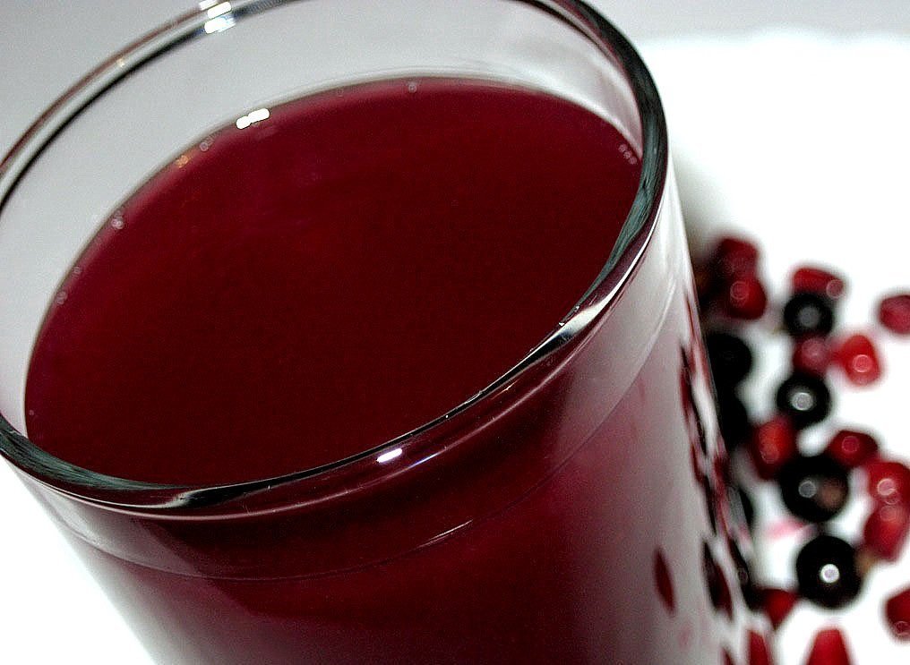 Сок чёрной смородины