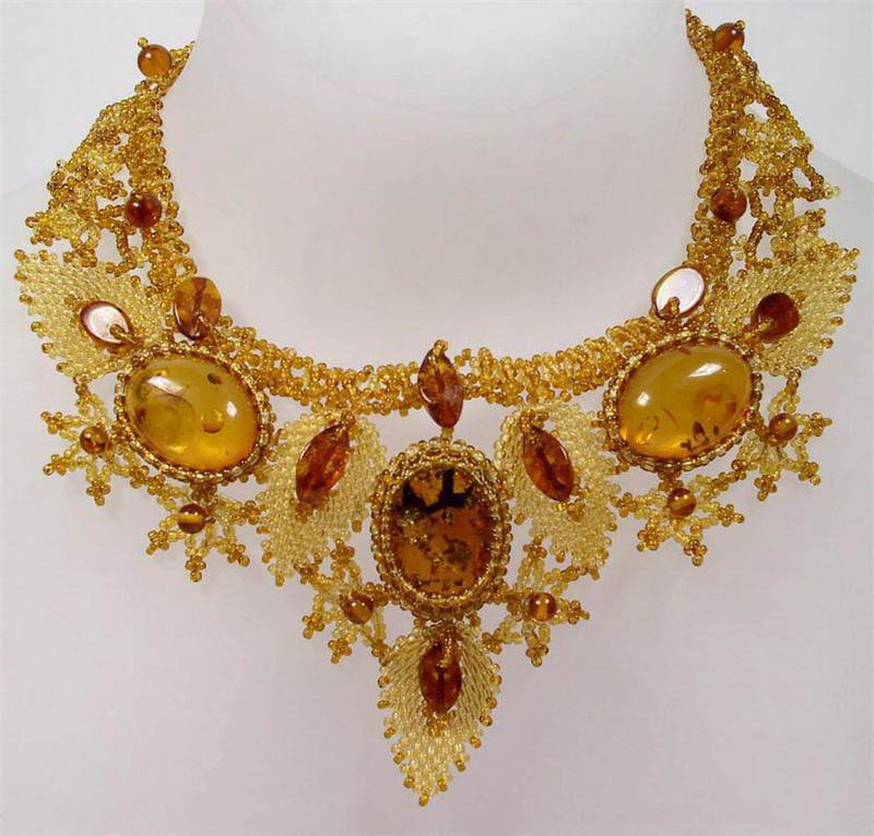 Янтарное ожерелье