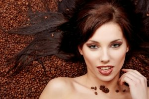 Маска для роста и укрепления волос из кофе — действенные рецепты