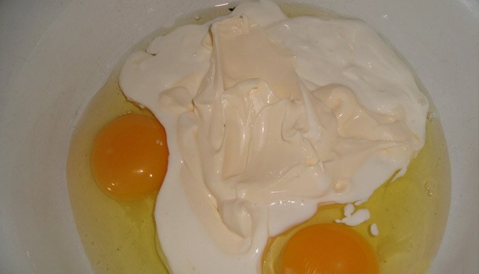 тесто для пиццы на майонезе и яйцах